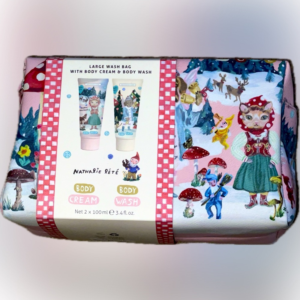 Nathalie Lete Heathcote & Ivory holiday body cream and body wash with bag